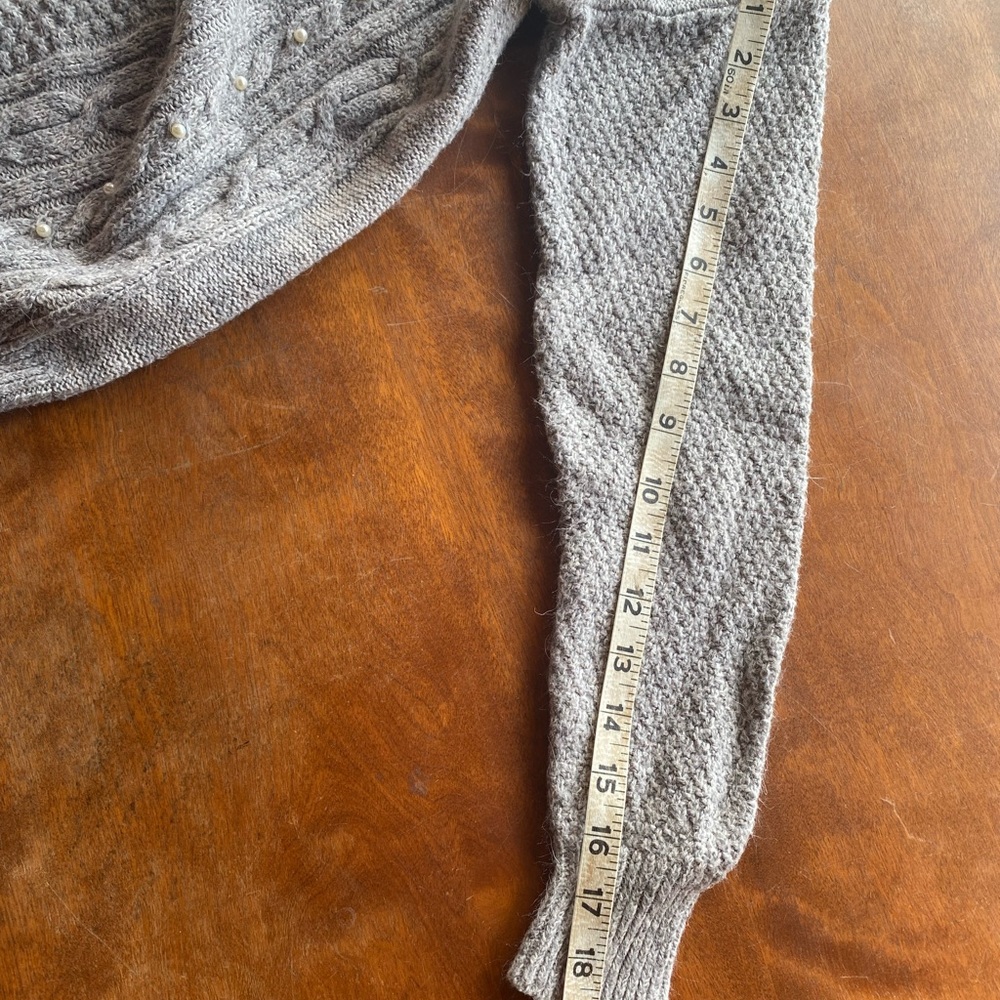 Basic Editions Grey Cable-Knit Sweater - image 8